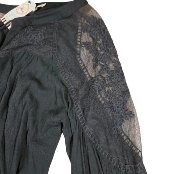 Umgee NWT Womens Lace Peasant Top Size XL Black Embroidered Bohemian Whimsigoth - Picture 6 of 9